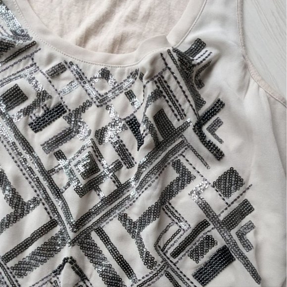 Express cream top with sequin decorations - Picture 3 of 9